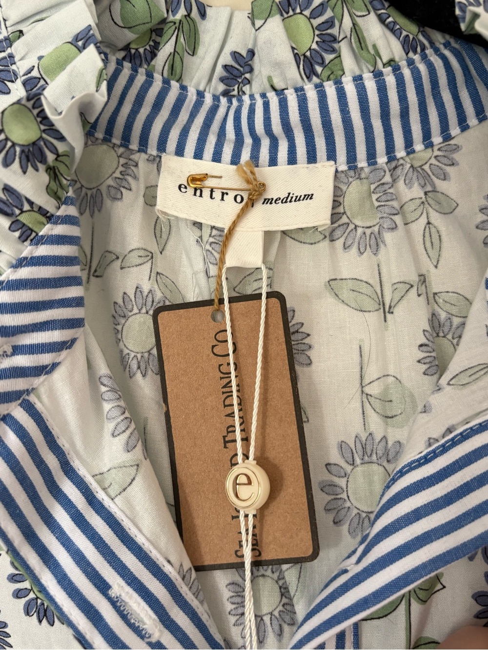 Entro blouse - Picture 2 of 2